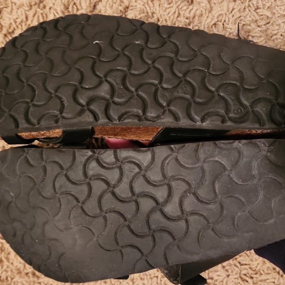 Birkenstock Women's Black Sandals Size EUR 40 - Picture 6 of 16